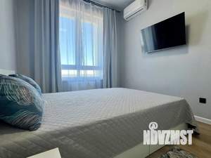 1-к квартира, посуточно, 35м2, 19/24 этаж