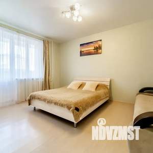 1-к квартира, посуточно, 40м2, 7/9 этаж