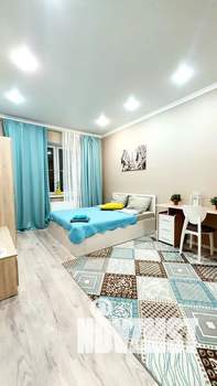 1-к квартира, посуточно, 39м2, 7/10 этаж