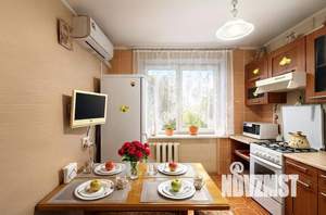 2-к квартира, посуточно, 55м2, 1/1 этаж