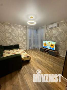 1-к квартира, посуточно, 49м2, 13/16 этаж