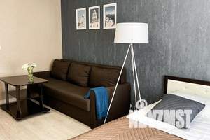 1-к квартира, посуточно, 38м2, 12/19 этаж