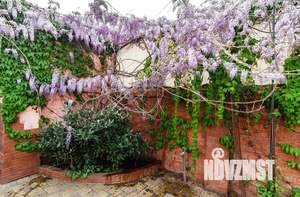 Студия квартира, посуточно, 35м2, 1/3 этаж