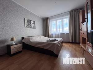 1-к квартира, посуточно, 40м2, 9/16 этаж