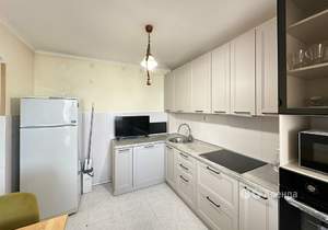 1-к квартира, на длительный срок, 50м2, 4/10 этаж