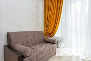 1-к квартира, посуточно, 35м2, 6/17 этаж