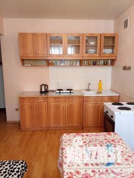 Студия квартира, посуточно, 38м2, 2/5 этаж