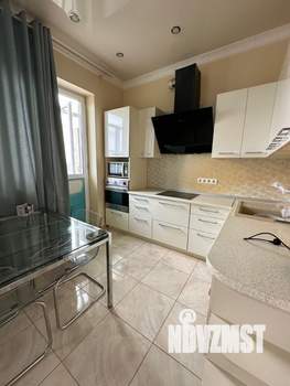 1-к квартира, на длительный срок, 52м2, 3/6 этаж