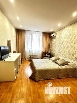 1-к квартира, посуточно, 44м2, 3/17 этаж