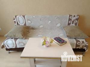 1-к квартира, посуточно, 40м2, 1/7 этаж