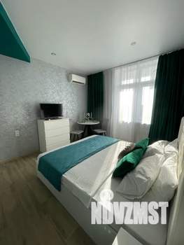 Студия квартира, посуточно, 28м2, 18/18 этаж