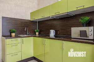1-к квартира, посуточно, 40м2, 8/25 этаж