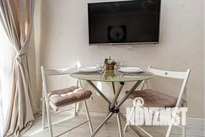 1-к квартира, посуточно, 25м2, 3/18 этаж