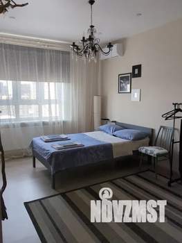 1-к квартира, посуточно, 39м2, 11/18 этаж