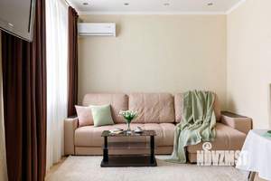 1-к квартира, посуточно, 43м2, 1/1 этаж