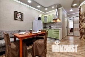 2-к квартира, посуточно, 55м2, 9/18 этаж