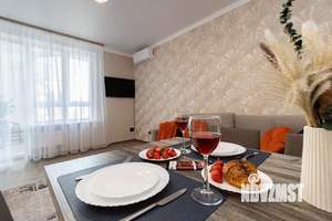 1-к квартира, посуточно, 43м2, 13/17 этаж