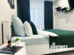 2-к квартира, посуточно, 63м2, 13/17 этаж