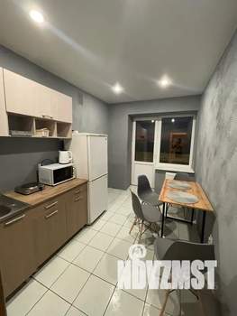1-к квартира, посуточно, 37м2, 6/6 этаж