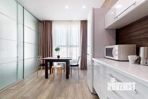 1-к квартира, посуточно, 42м2, 16/25 этаж