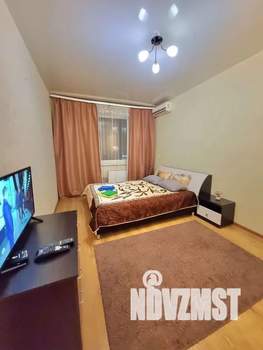 1-к квартира, посуточно, 50м2, 6/15 этаж