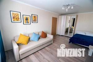 1-к квартира, посуточно, 40м2, 15/16 этаж