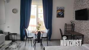 Студия квартира, посуточно, 30м2, 1/2 этаж