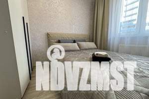 1-к квартира, посуточно, 34м2, 8/17 этаж