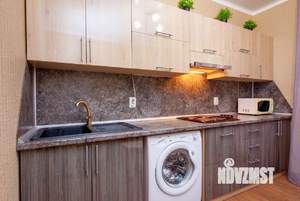 1-к квартира, посуточно, 40м2, 2/14 этаж