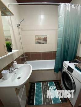 1-к квартира, посуточно, 49м2, 1/1 этаж