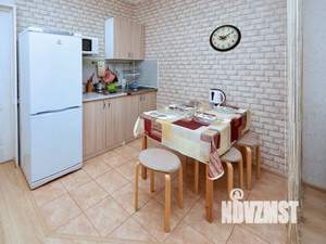 1-к квартира, посуточно, 55м2, 1/1 этаж