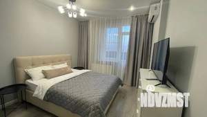 1-к квартира, посуточно, 38м2, 13/19 этаж