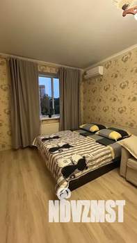 1-к квартира, посуточно, 42м2, 3/17 этаж