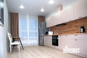 1-к квартира, посуточно, 42м2, 12/18 этаж