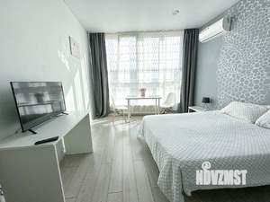 Студия квартира, посуточно, 25м2, 17/17 этаж