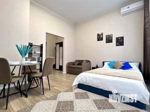 Студия квартира, посуточно, 30м2, 4/20 этаж
