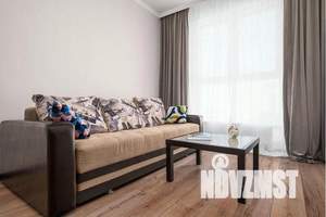 1-к квартира, посуточно, 45м2, 21/25 этаж