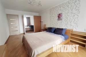 2-к квартира, посуточно, 76м2, 3/16 этаж