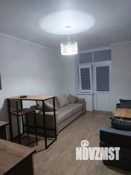 Студия квартира, посуточно, 26м2, 3/19 этаж