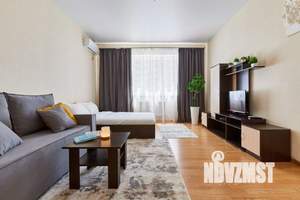 1-к квартира, посуточно, 50м2, 1/1 этаж