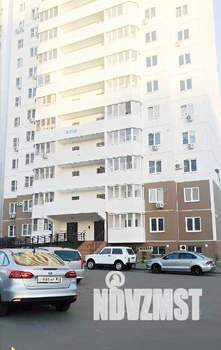 Студия квартира, на длительный срок, 30м2, 3/17 этаж