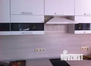 1-к квартира, на длительный срок, 43м2, 3/18 этаж