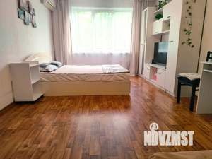 1-к квартира, посуточно, 37м2, 1/16 этаж