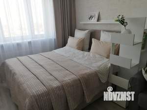 1-к квартира, посуточно, 40м2, 13/25 этаж