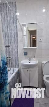 1-к квартира, посуточно, 40м2, 15/19 этаж