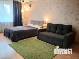 1-к квартира, посуточно, 40м2, 1/5 этаж