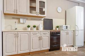 1-к квартира, посуточно, 54м2, 1/1 этаж