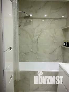 Студия квартира, посуточно, 70м2, 3/24 этаж