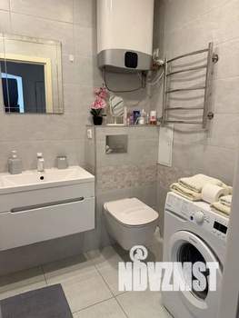 1-к квартира, посуточно, 40м2, 18/25 этаж