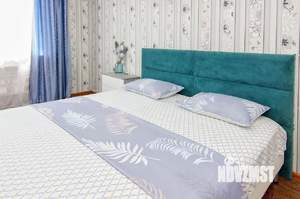 2-к квартира, посуточно, 74м2, 1/1 этаж